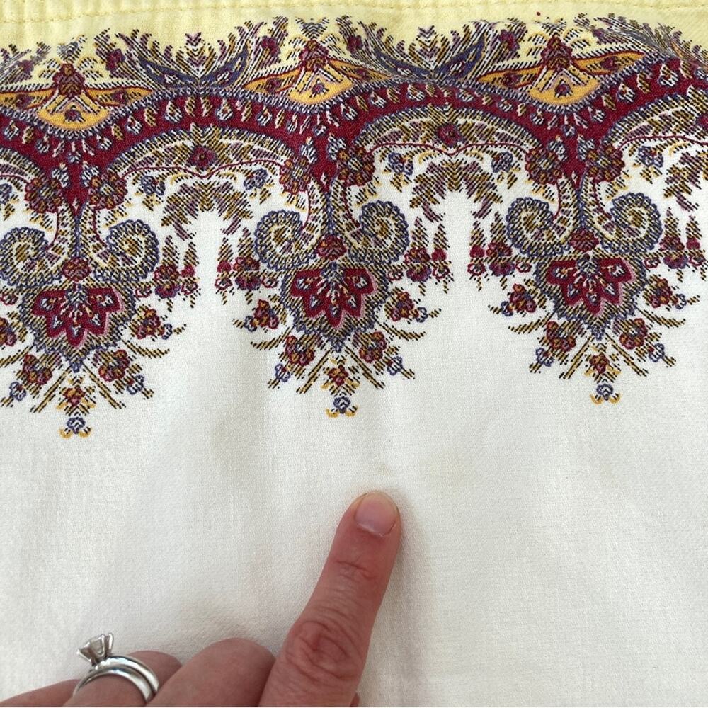 William Sonoma Cotton Placemats Yellow Maroon Floral - Picture 3 of 7